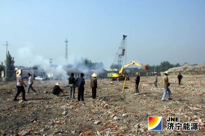 落陵机电产业园二号轻钢车间开工