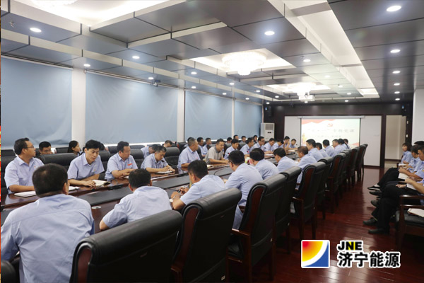 李明富深入阳城煤电讲党课  传递党的“好声音”