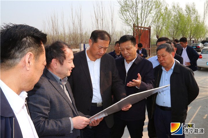 1553061599881721.jpg 2019年3月18日,济宁市副市长柳景武莅临济矿物流考察调研(路英杰)1.jpg