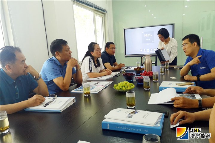 1560297053972948.jpg 北京胡景黄宁宁.jpg