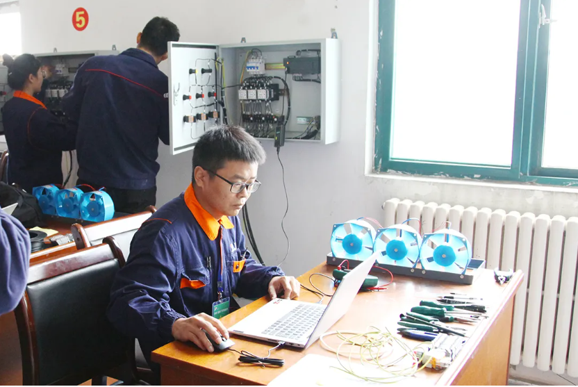 1636096939896818.png 微信截图_20211105144610.png