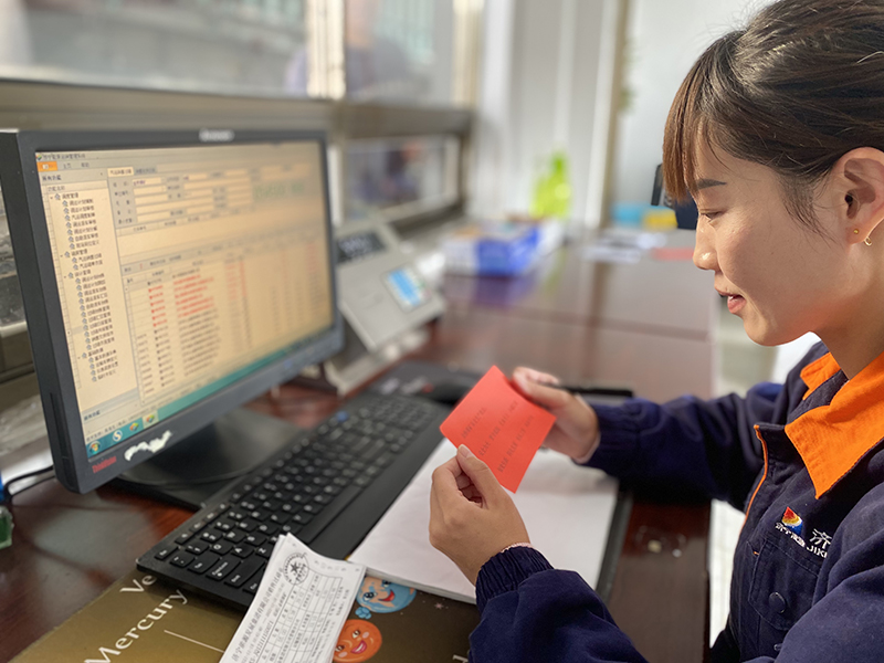 2021.11.18金桥煤矿 ：金桥煤矿学安全理念 保安全生产（崔艳红摄）.jpg