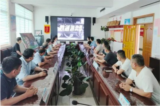 阳城煤电开展庆“七一”红色观影活动