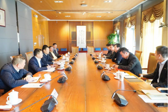 张广宇带队到上海走访调研上港集团