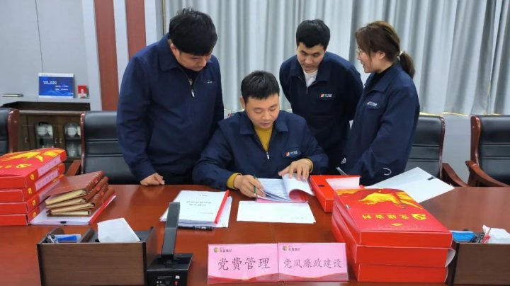 “校兵场”上“互掰手腕”，花园煤矿创新党建考核新模式