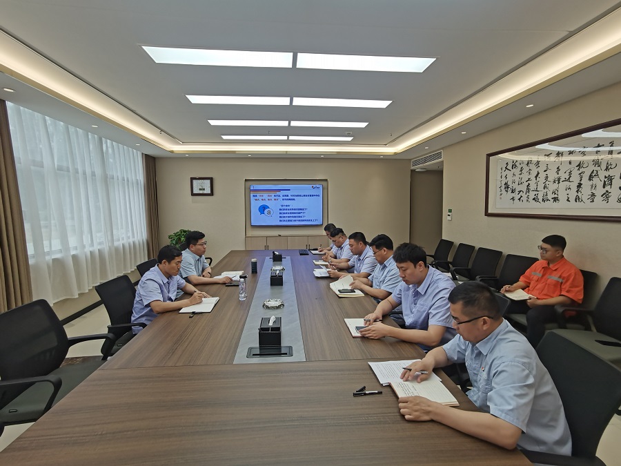 1690446263202182.jpg 20230618梁山港组织开展班子成员“头脑风暴”会(张壮摄).jpg