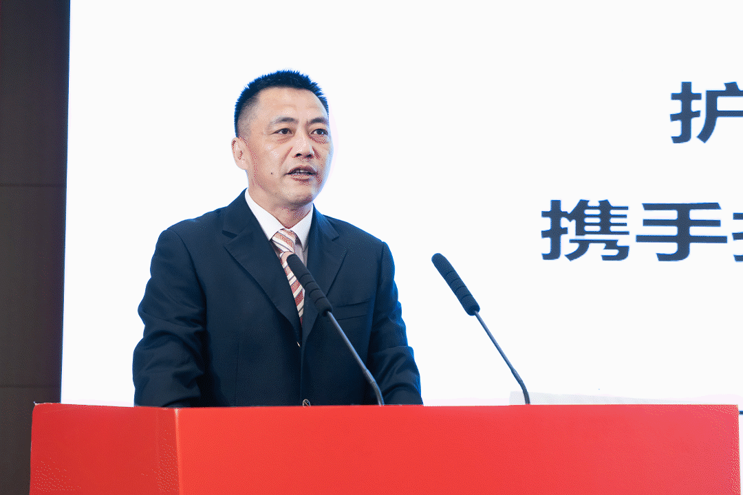 1691108505337283.gif 640 (1).gif