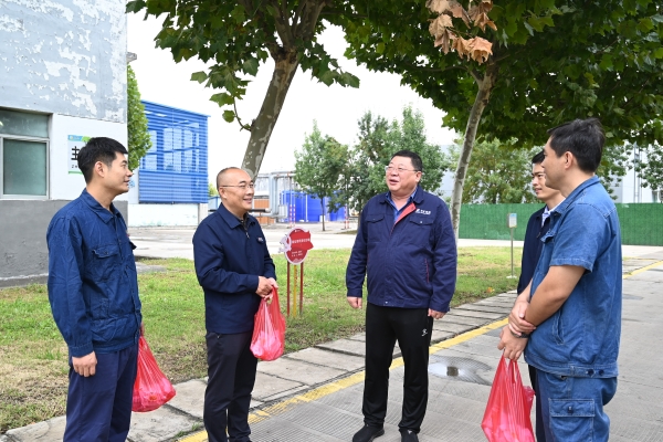 1696038580388620.jpg 444.jpg