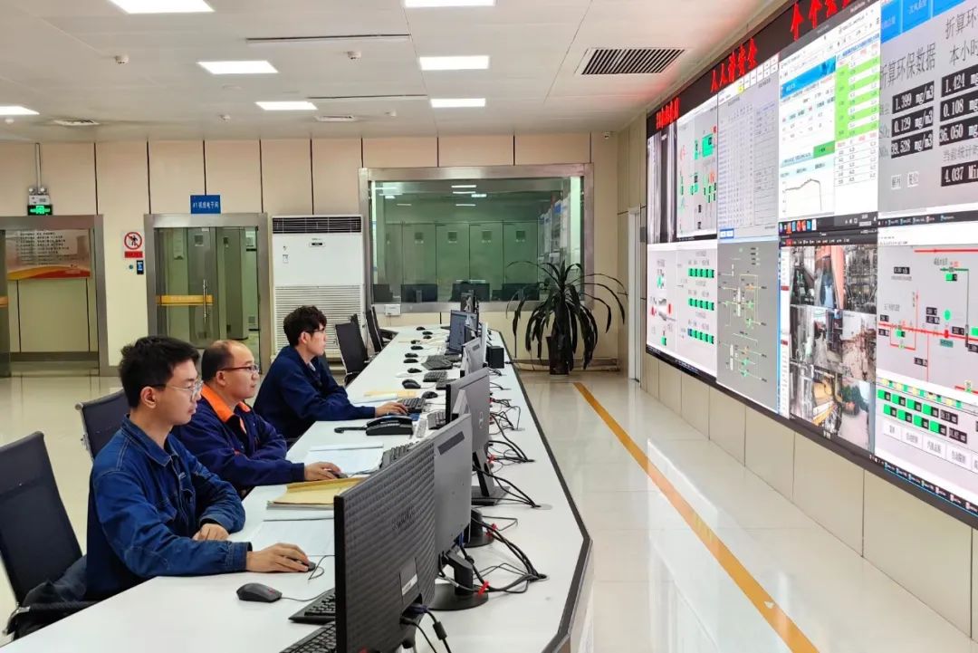 1696985514115626.jpg 640 (3).jpg