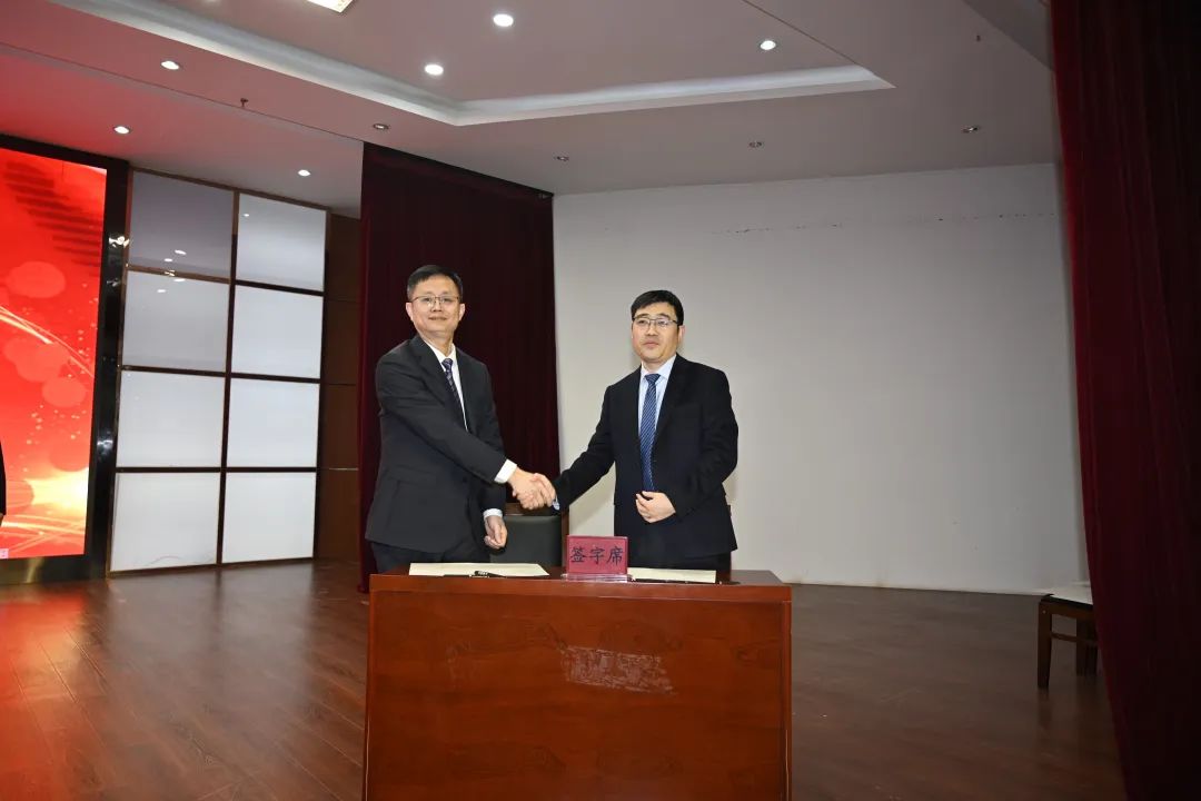 1705739144370675.jpg 2.jpg