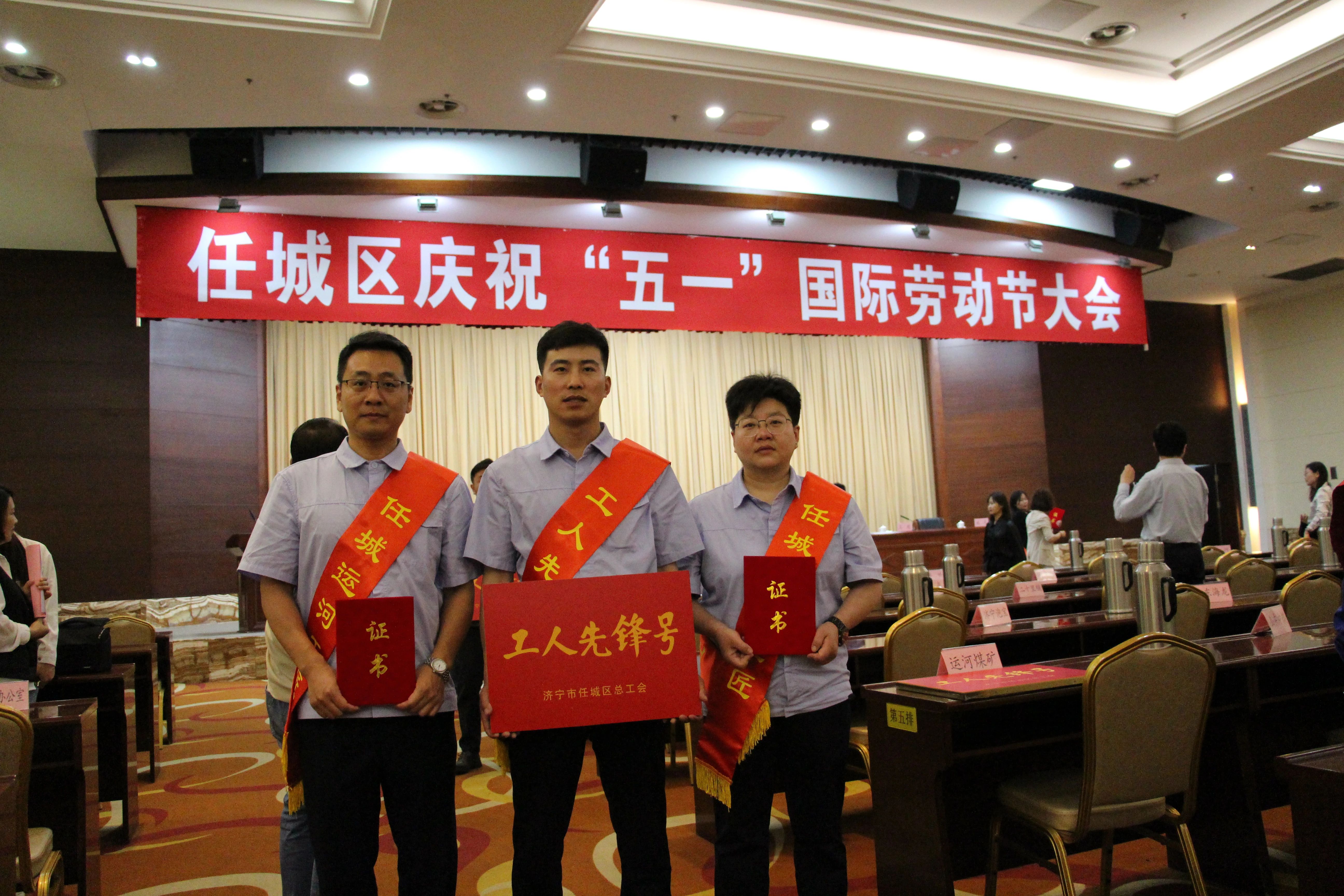 1714463732585576.jpg c9a26ca595dd606dd1a61ac8153f0af5.jpg