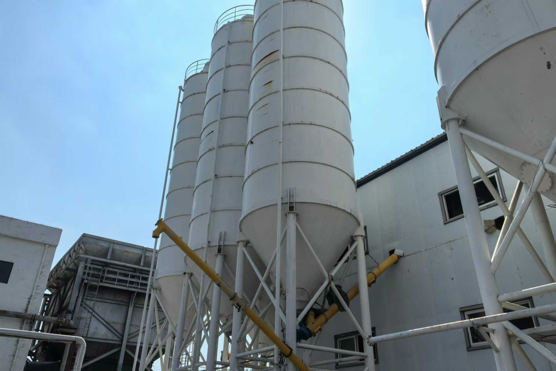 1725519892470767.jpg 422047f4311caed80ed9b669446a247.jpg