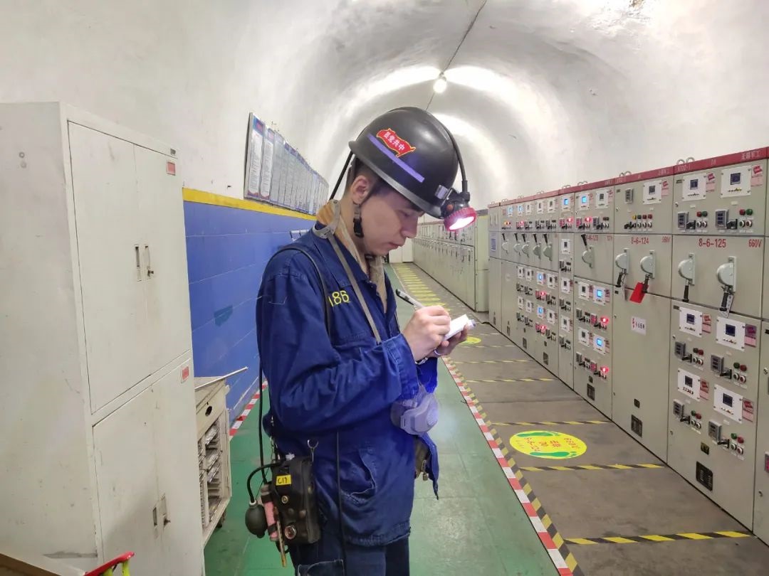 1726728440126203.jpg 00001.jpg