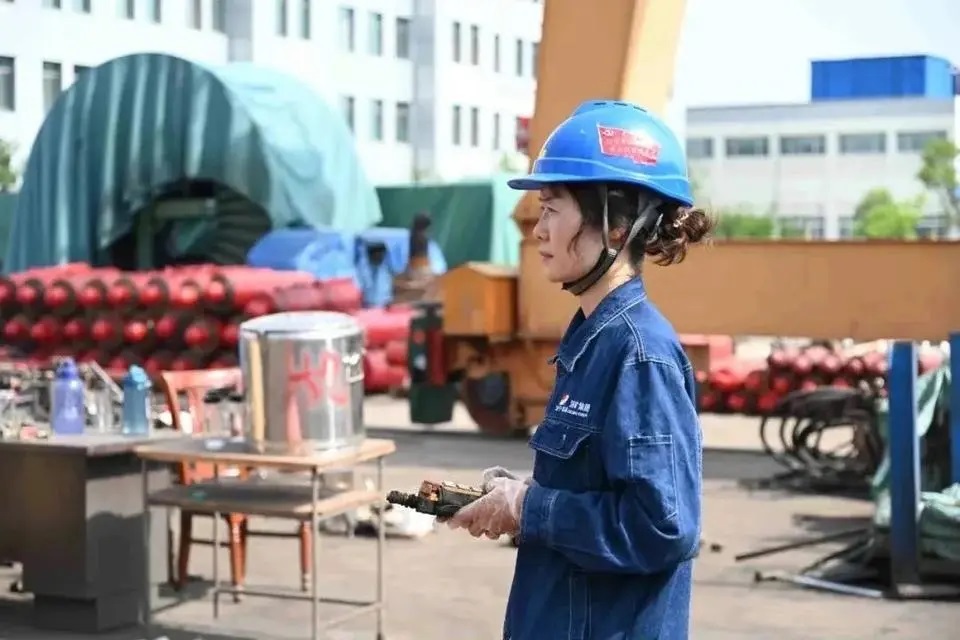 1730880898388835.jpg 0004.jpg