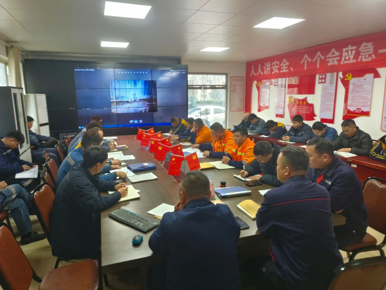 1731806779483462.jpg f3c8acab3e85aa425cfd8b95831830c2.jpg