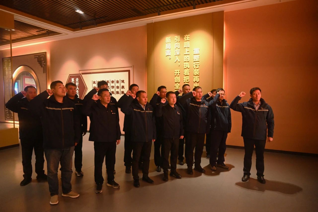 1733813633845402.jpg 46d208b0644dbec452bae12dc43b4593.jpg