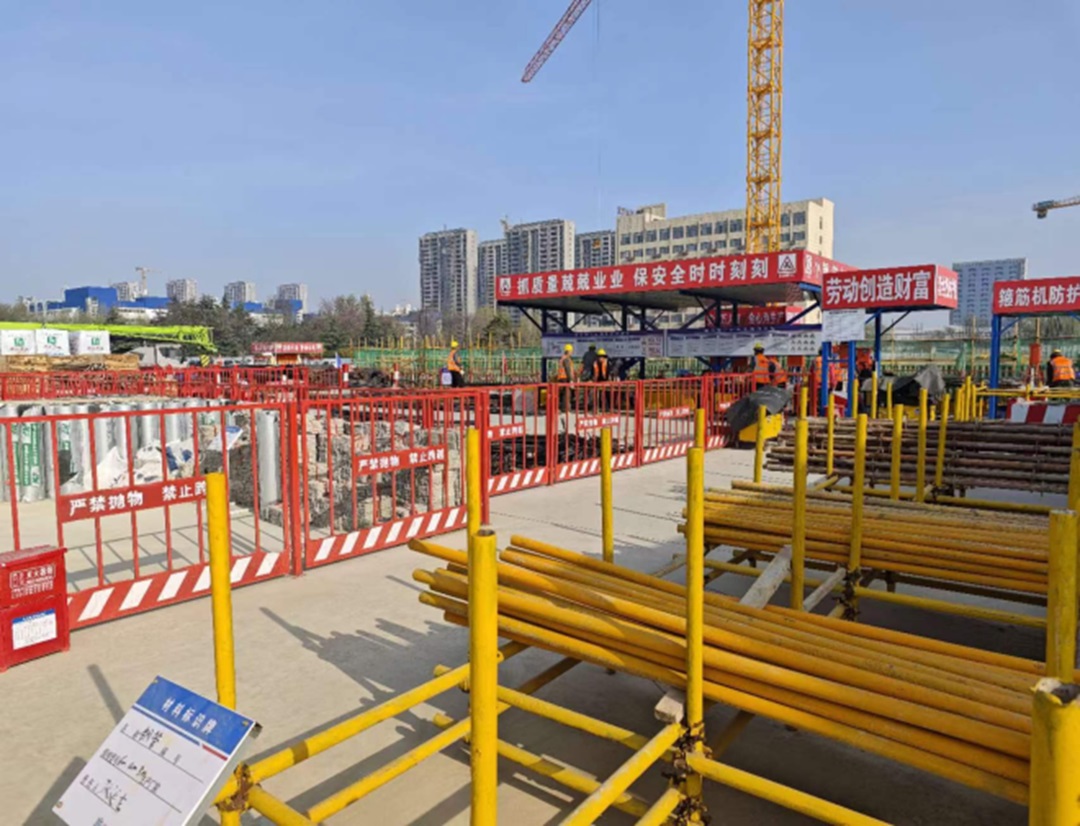 1735799773112390.jpg 002.jpg