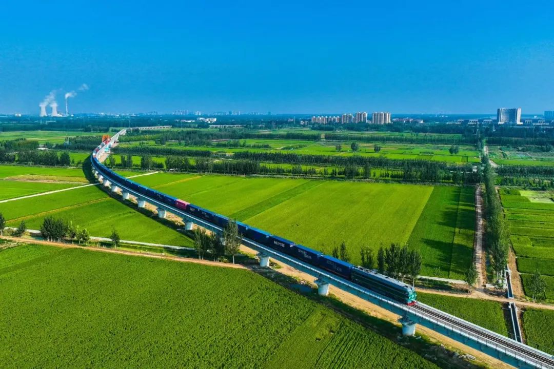 1739758108138734.jpg 640 (3).jpg