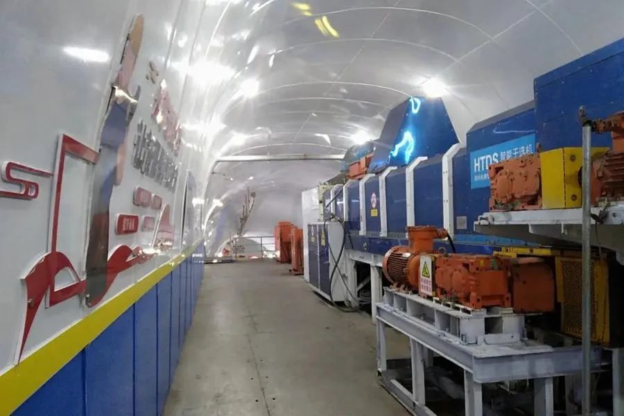 1740127477425067.jpg 0017.jpg