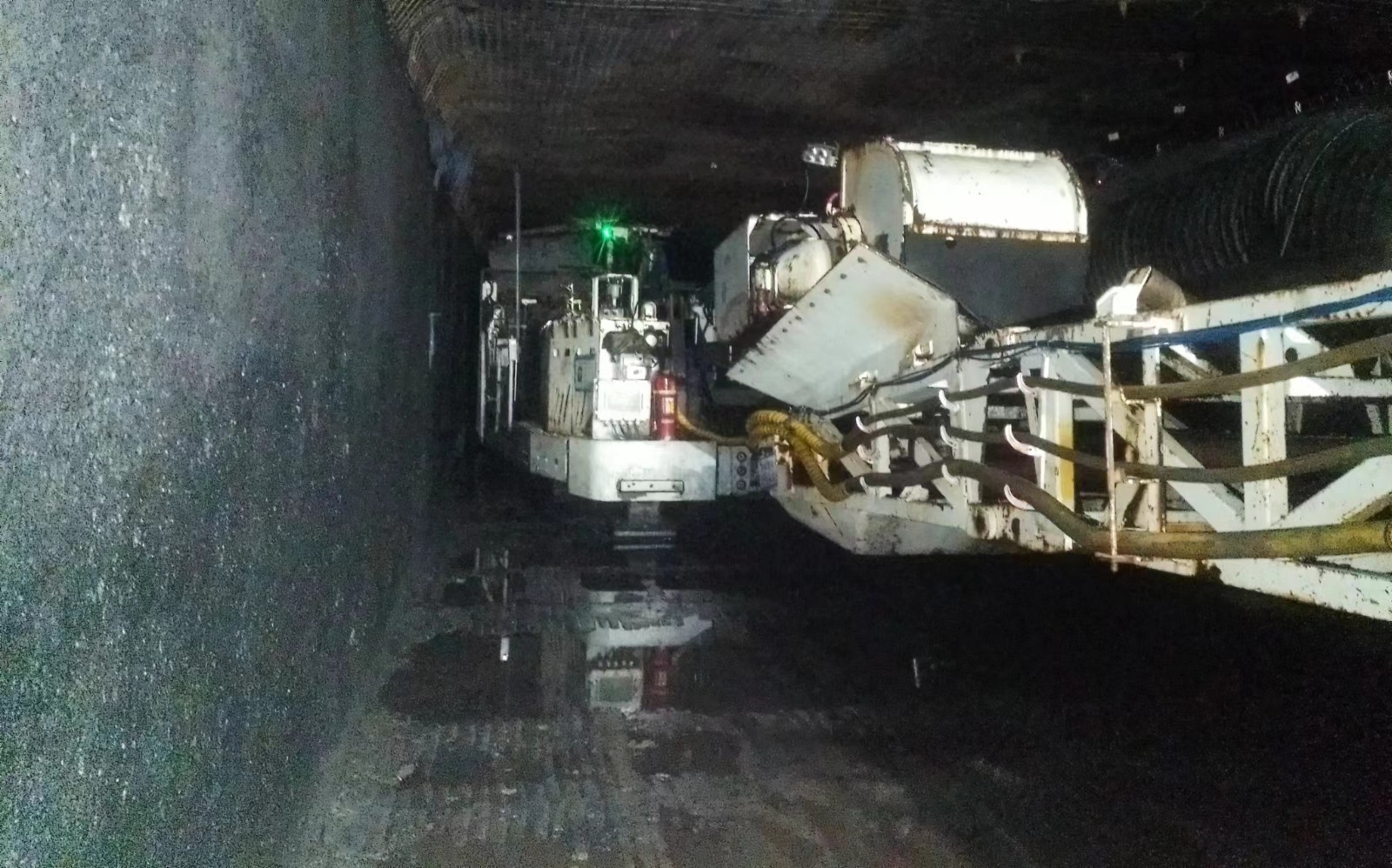 1740454284139177.jpg 789.jpg