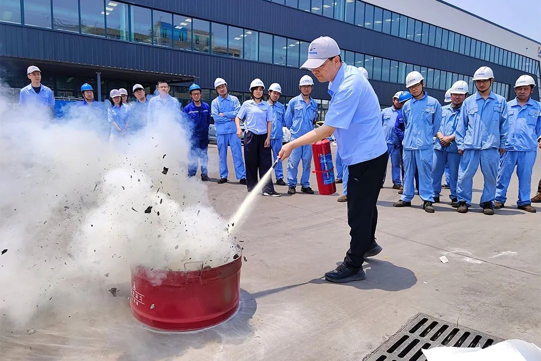 1750146433140515.jpg 01.jpg