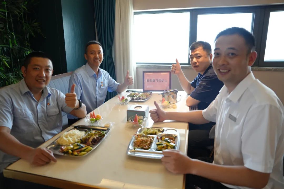 1754353683252768.jpg 640 (1).jpg