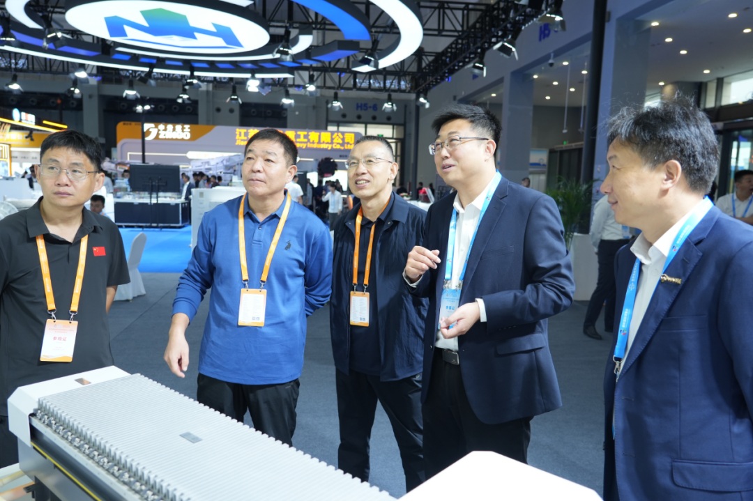 1757906068662474.jpg 00004.jpg