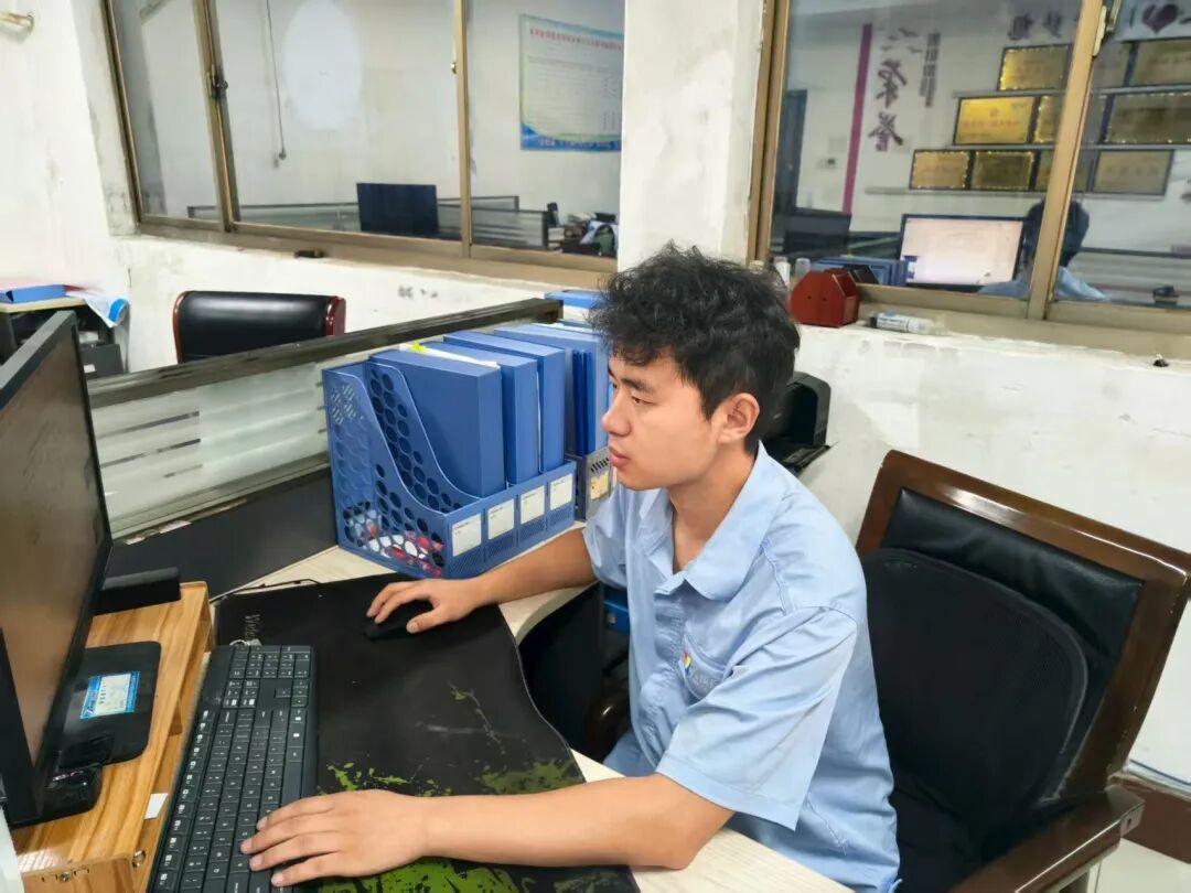 1758522196744320.jpg 11.jpg