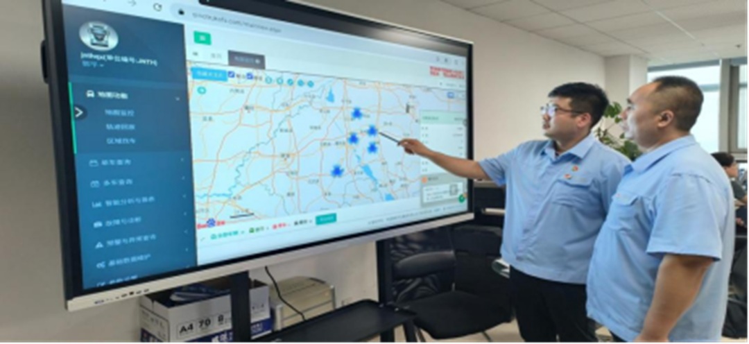 1758854746260815.jpg 03.jpg